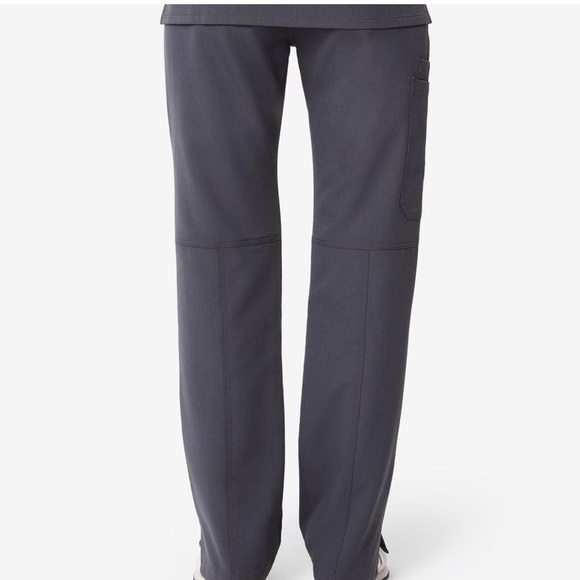 Figs Scrubs - Picture 5 of 10